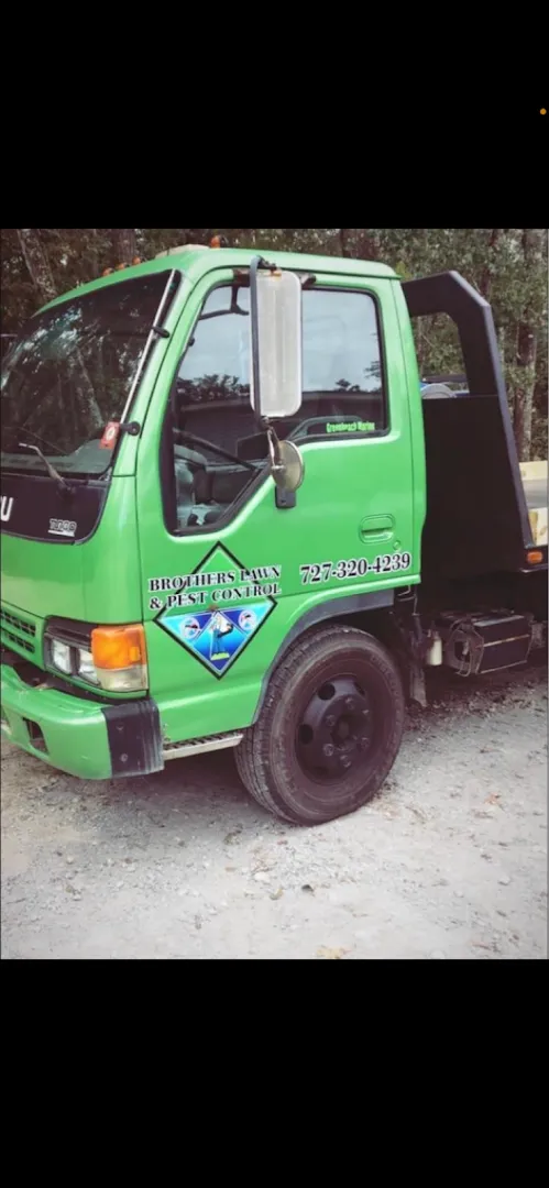 Brothers Lawn and Pest Control LLC in El Paso, TX — business photo 5