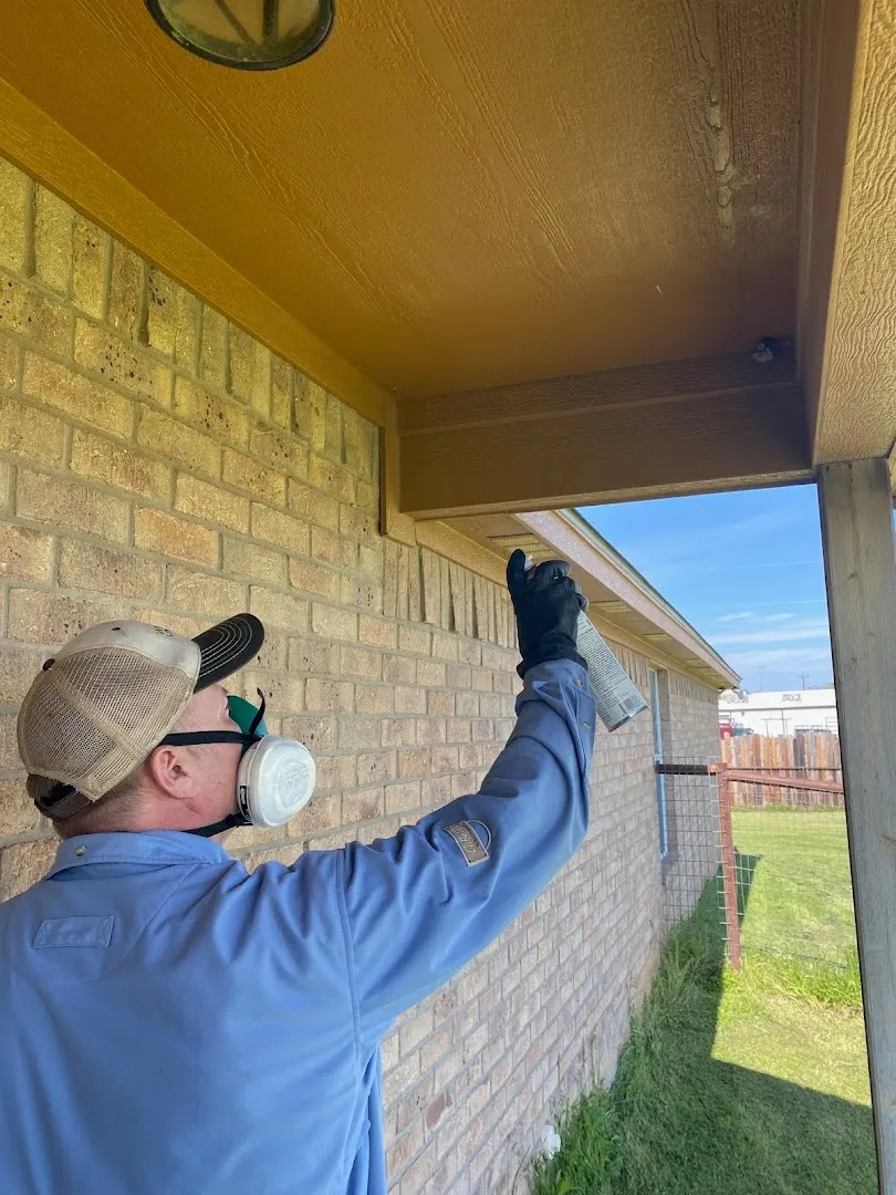 It's Bugs Or Us Pest Control - Tyler in Tyler, TX — business photo 6