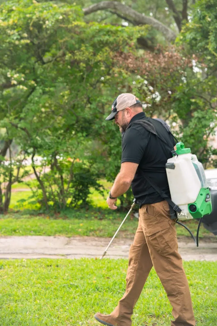 BugMeNot Pest Control in Beaumont, TX — business photo 6