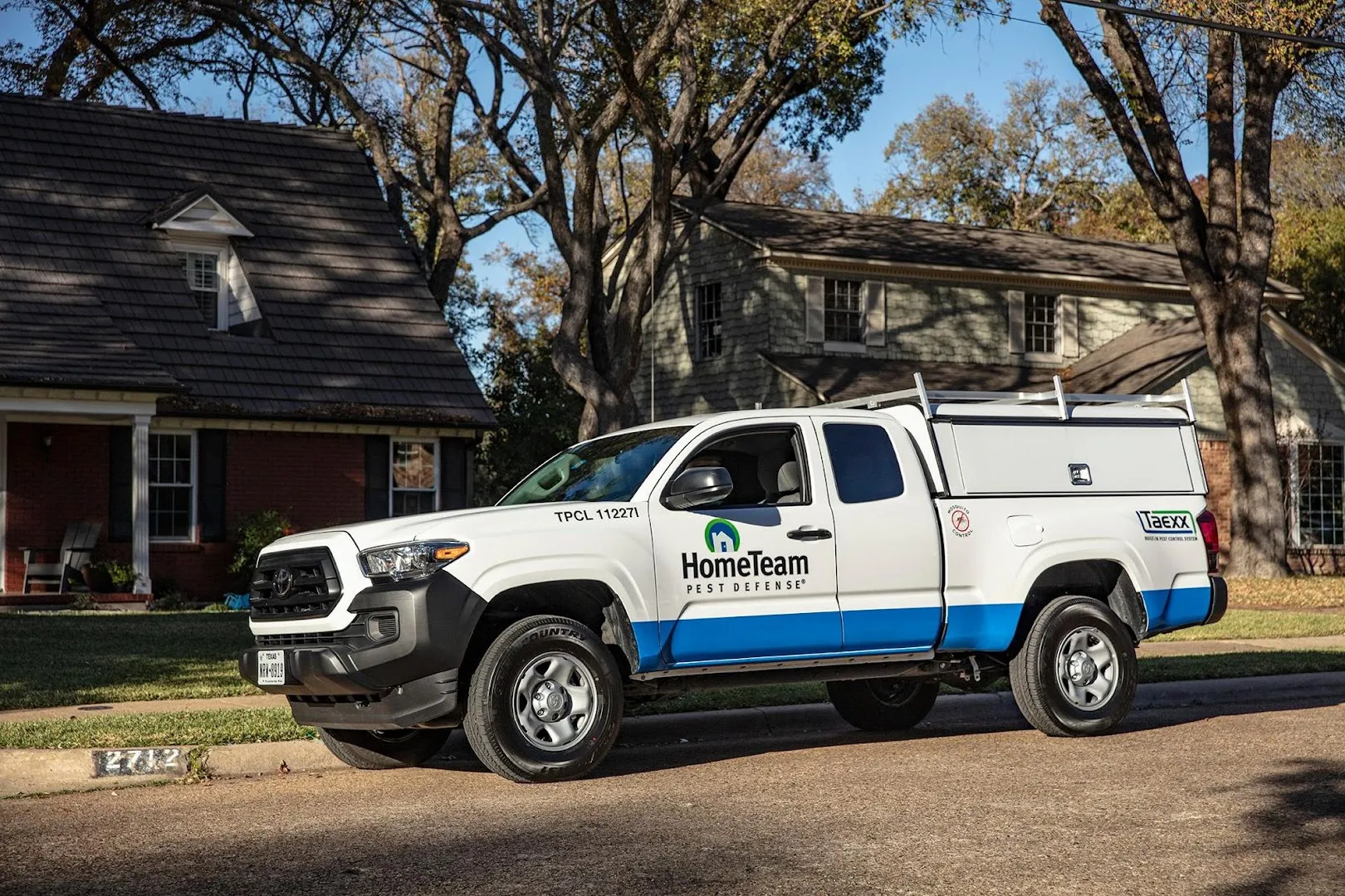 HomeTeam Pest Defense in Dallas, TX — business photo 4