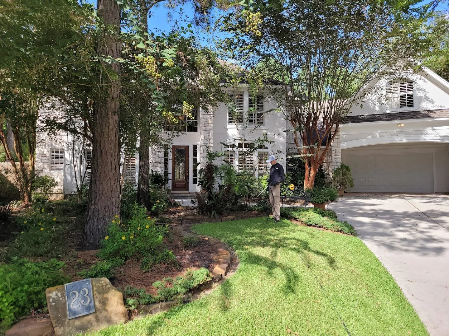 Texas Terminators Termite Pest Pool & Lawn L.L.C. in Houston, TX — business photo 4
