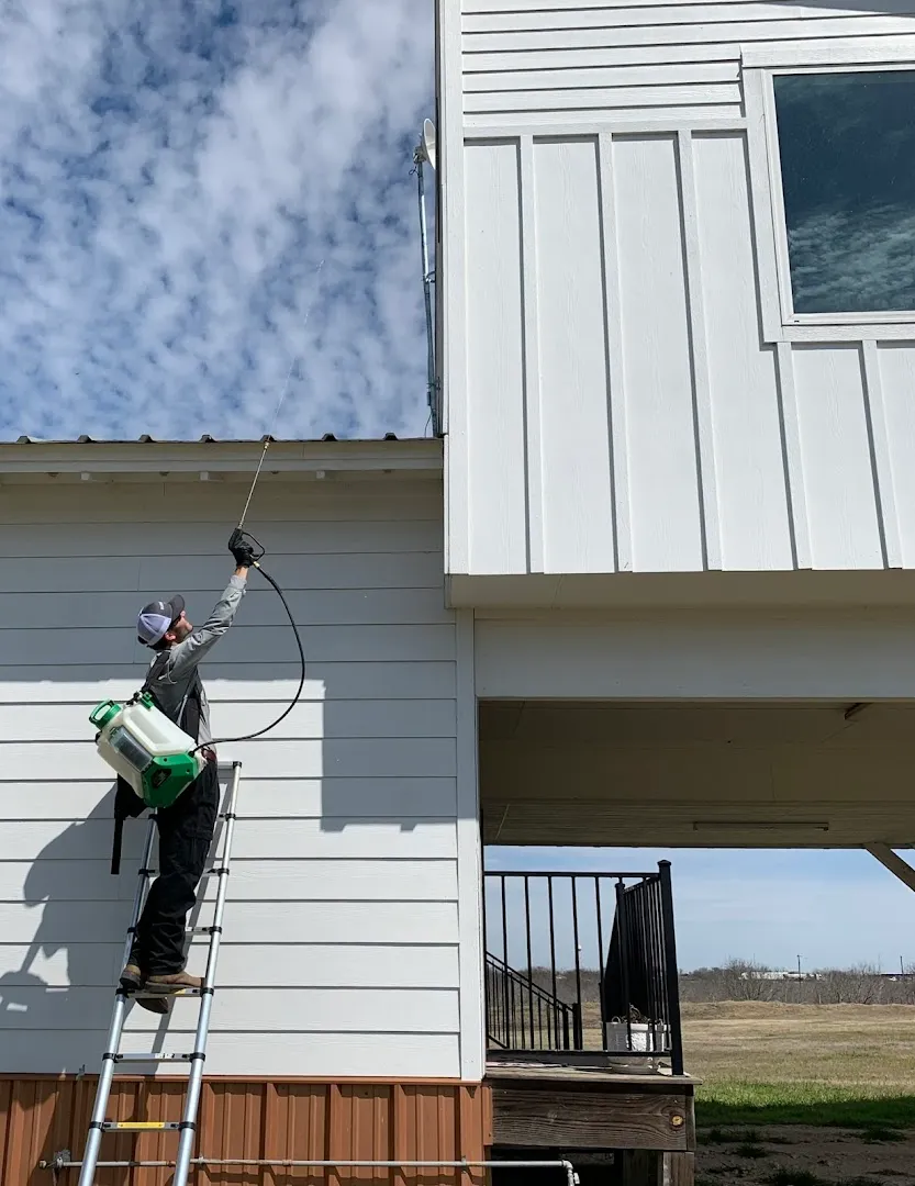 Burnett’s Pest in Meridian, TX — business photo 4