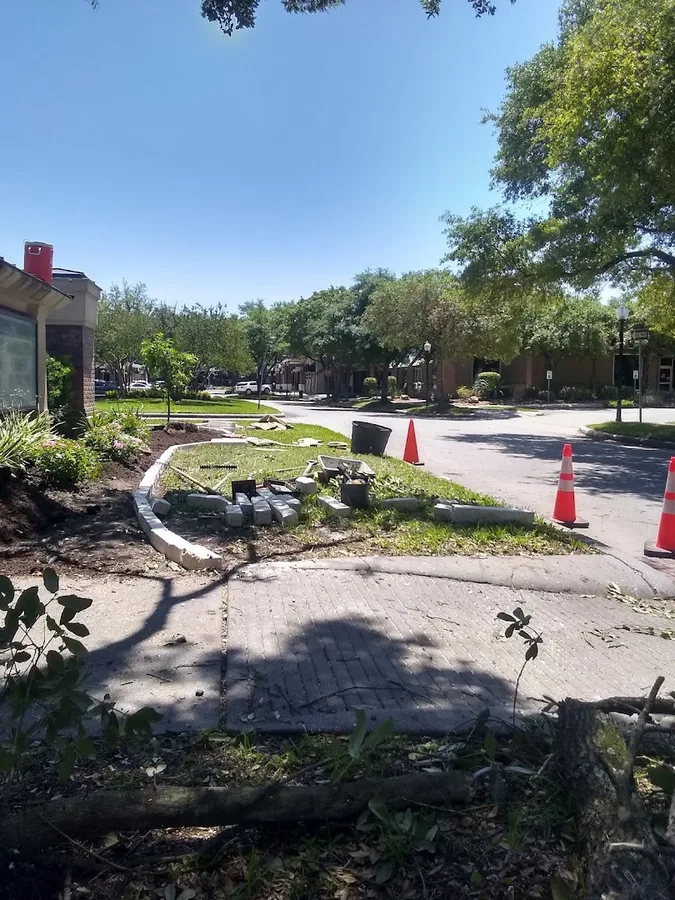 Lake Houston Lawn Care in Porter, TX — business photo 3