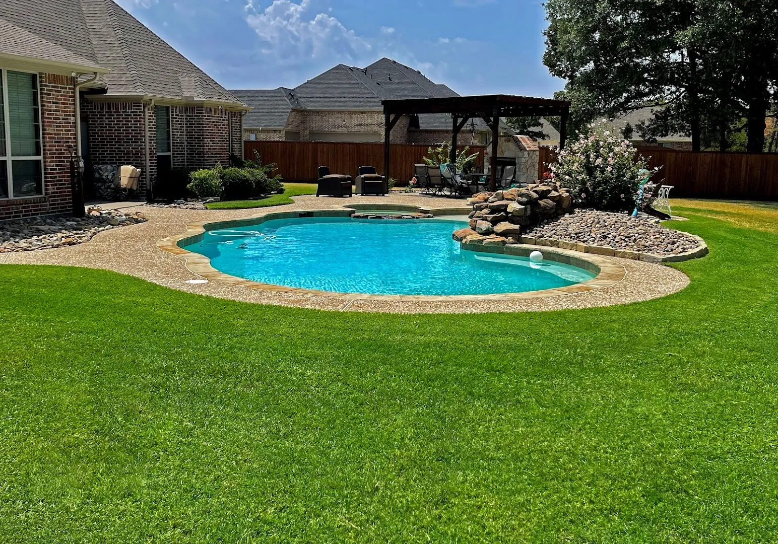 Larry's Lawn Mowing Service, LLC in Llano, TX — business photo 2