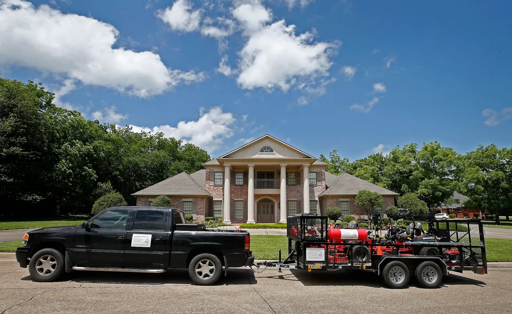 Larry's Lawn Mowing Service, LLC in Llano, TX — business photo 4