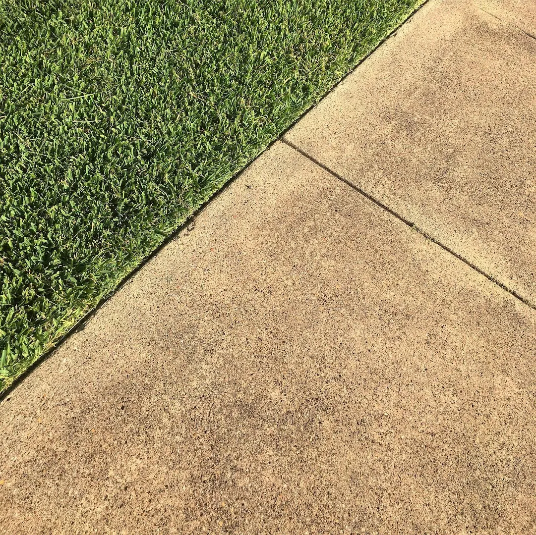 Larry's Lawn Mowing Service, LLC in Llano, TX — business photo 6