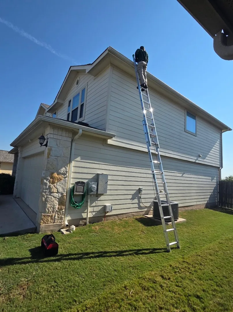 Lone Star Pest and Wildlife, LLC in Bryan, TX — business photo 5