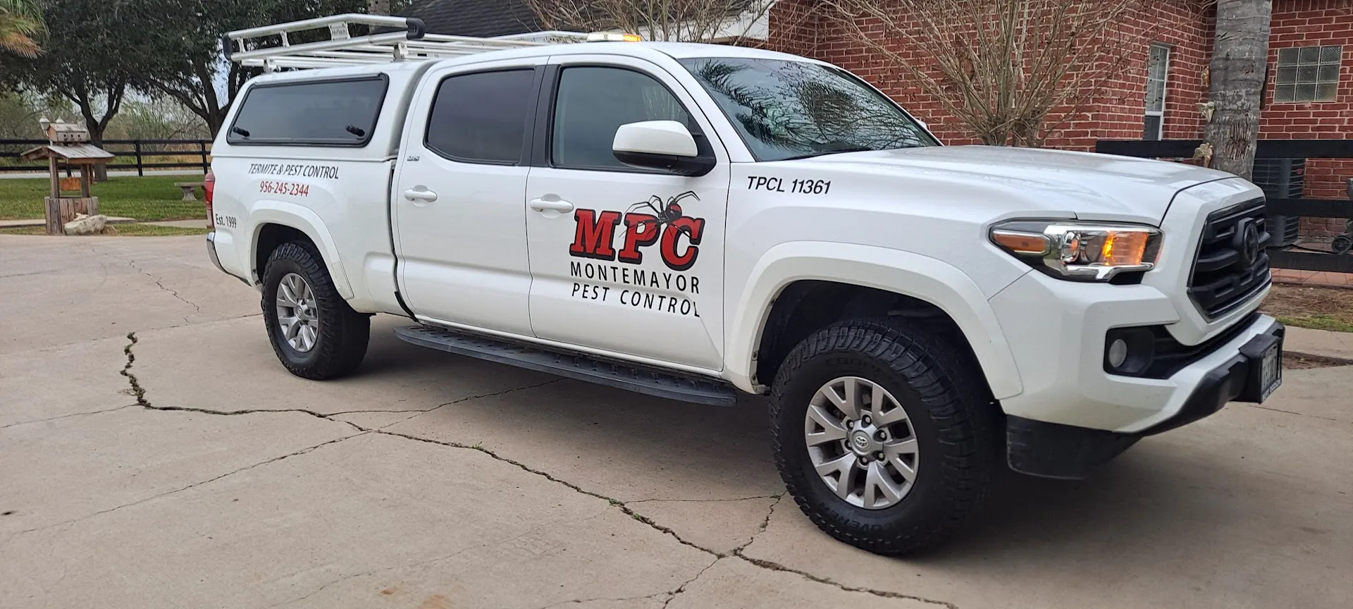 Montemayor pest control in Brownsville, TX — business photo 3