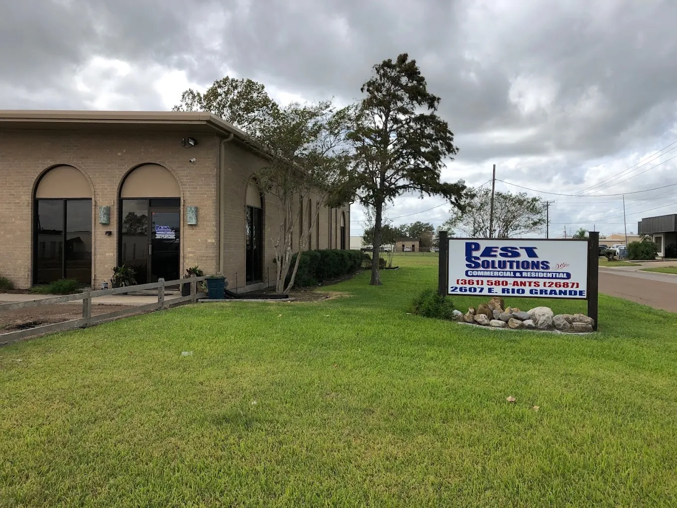 Pest Solutions Inc in Victoria, TX — business photo 2