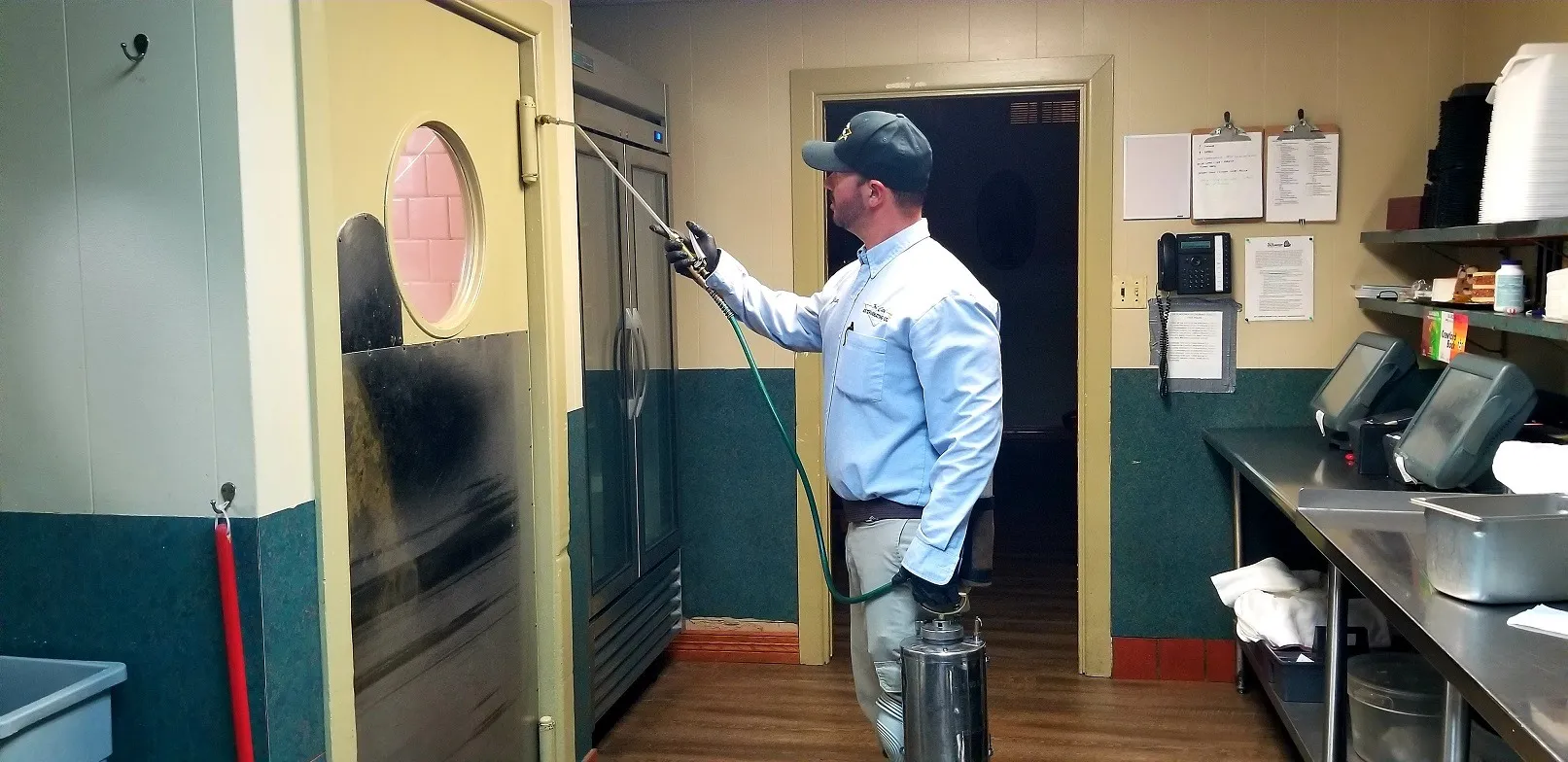Tri-City Exterminating Co. in Beaumont, TX — business photo 4