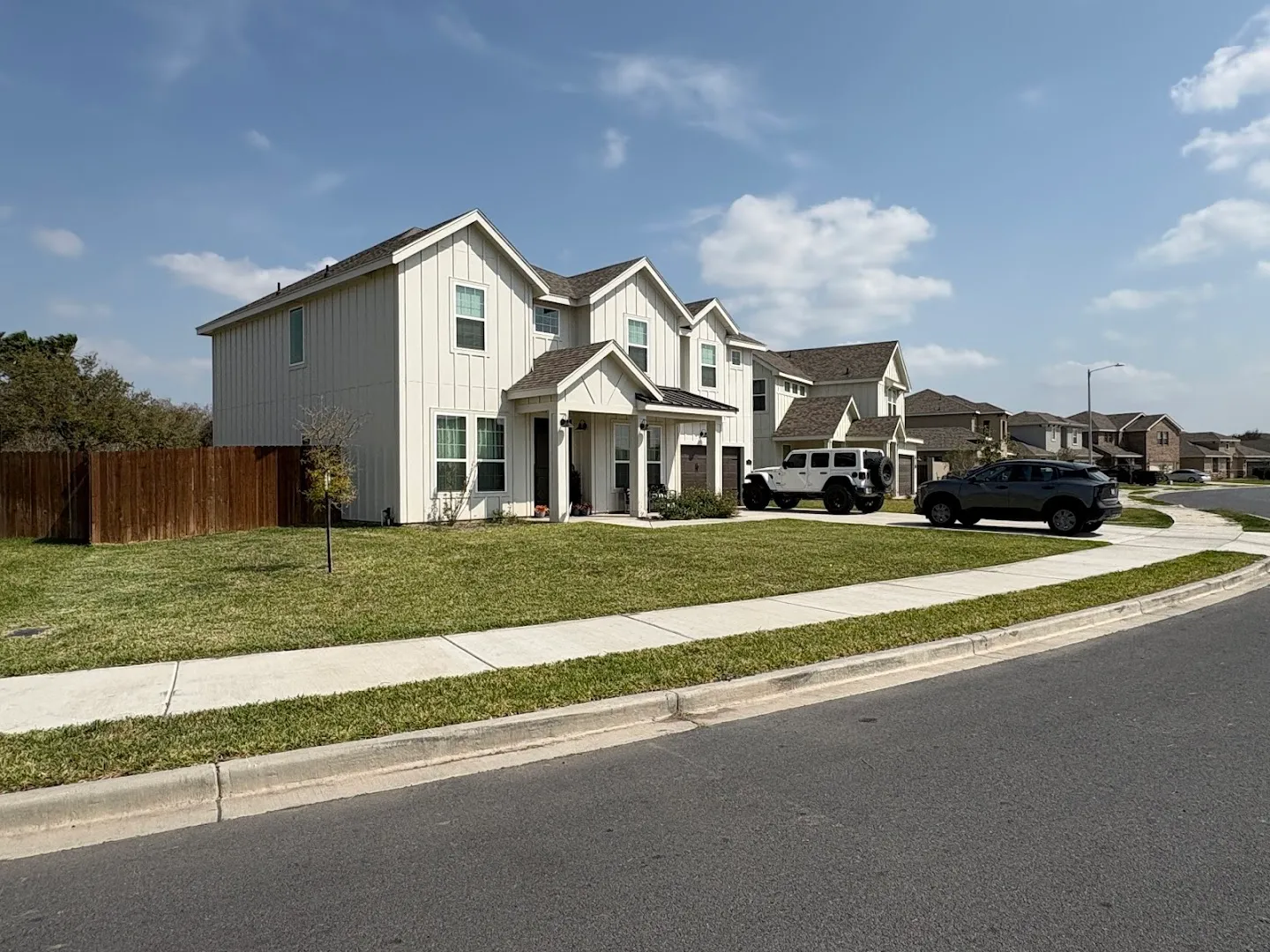 Villarreal Mowing & Lawn Services in Austin, TX — business photo 6