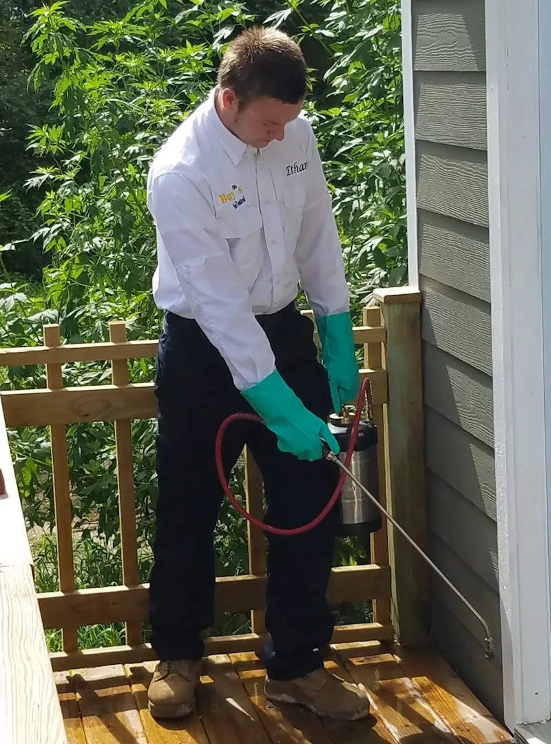 Buzzy's Pest Control in Coldspring, TX — business photo 3