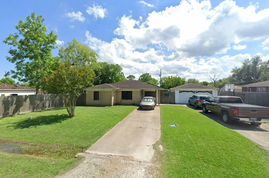 Pro-Max Pest Control in Hitchcock, TX — business photo 6