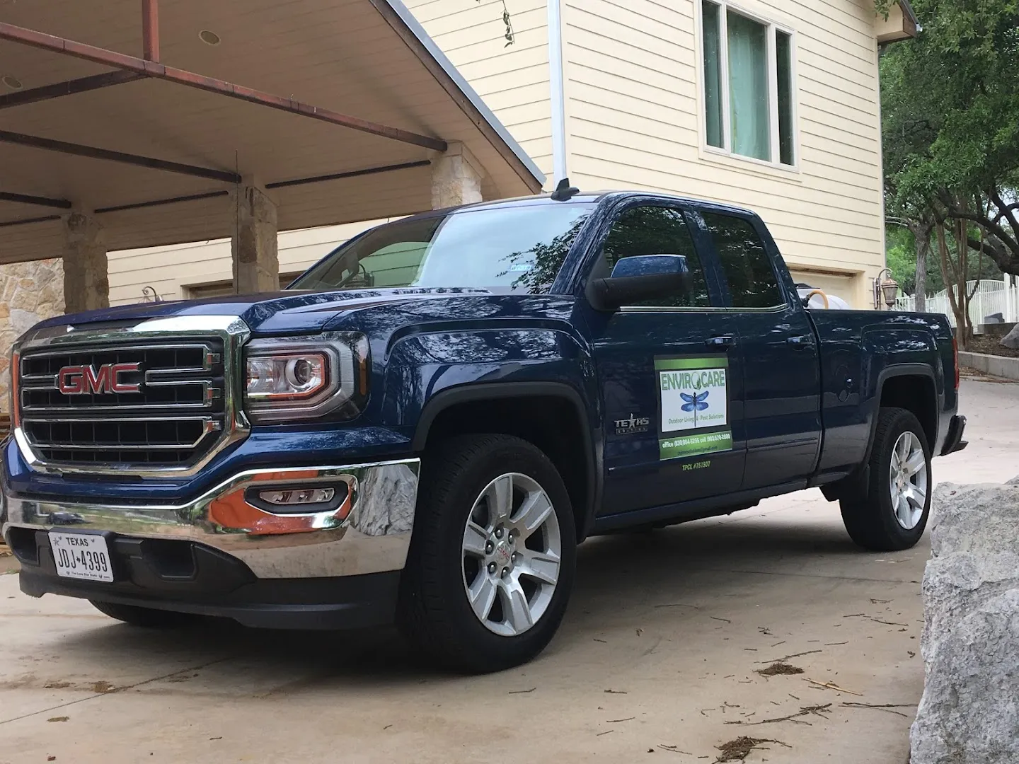 Envirocare Outdoor Living and Pest Solutions — pest control in Fredericksburg, GILLESPIE County, TX