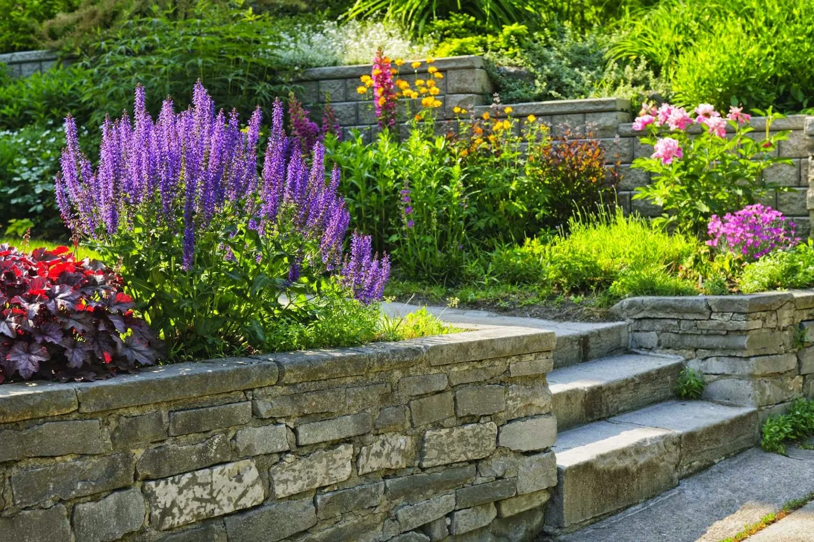 London Lawns & Landscaping in Dallas, TX — business photo 3