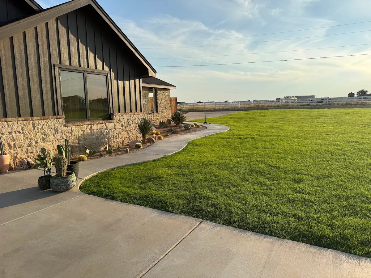 Tejas Pest and Weed Control in Midland, TX — business photo 6