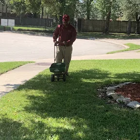 Lasker Weed & Pest Control in Houston, TX — business photo 4
