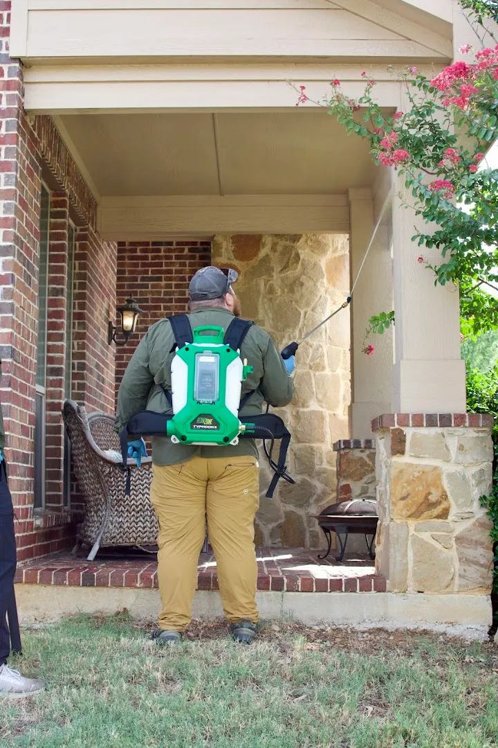 R&I Pest Control in Cleburne, TX — business photo 4