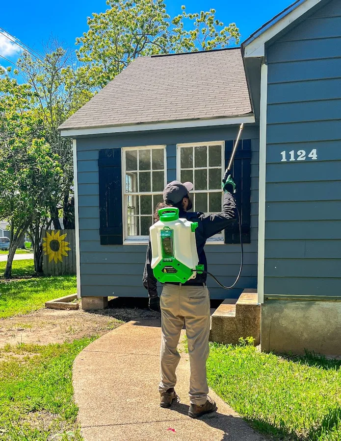 Fresh Fields Pest Control in Rosenberg, TX — business photo 5