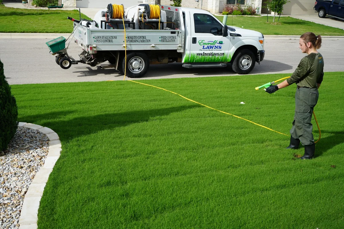 Emerald Lawns in Euless, TX — business photo 2