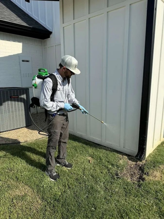 Patriot Pest Solutions in Wolfe City, TX — business photo 2