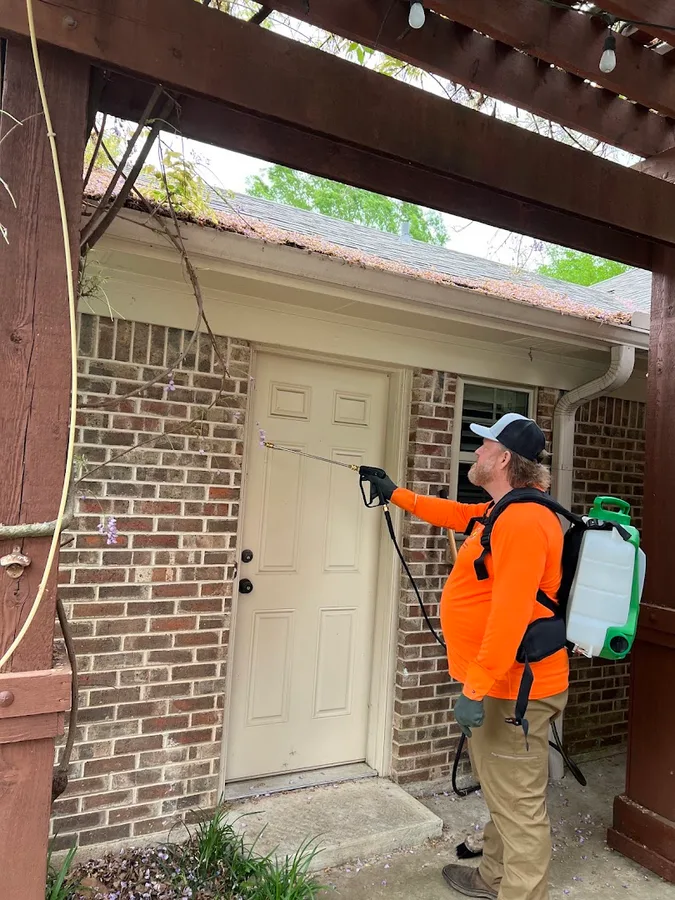 Dang Pest Control in Flint, TX — business photo 4