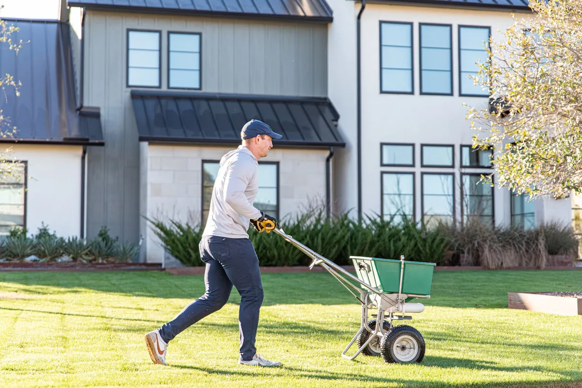 Hank's Pest And Weed Control in Heath, TX — business photo 3