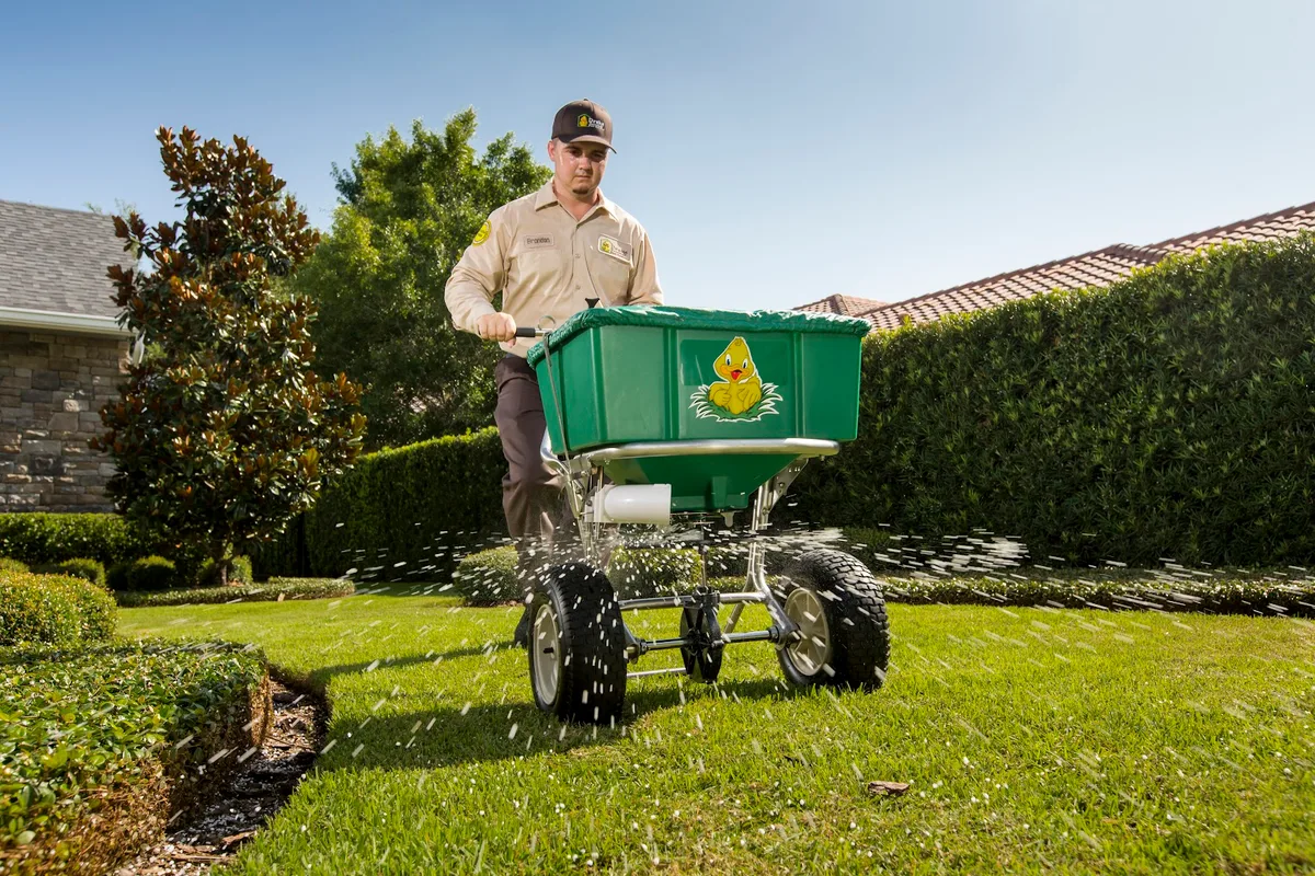 Drake Lawn & Pest Control in Houston, TX — business photo 3