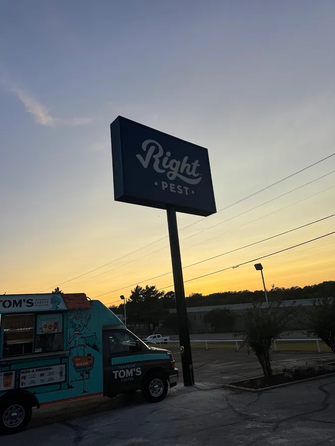 Right Pest in Woodway, TX — business photo 3