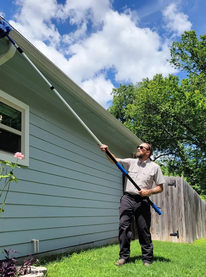 Elevated Pest Services, LLC in Van Alstyne, TX — business photo 3